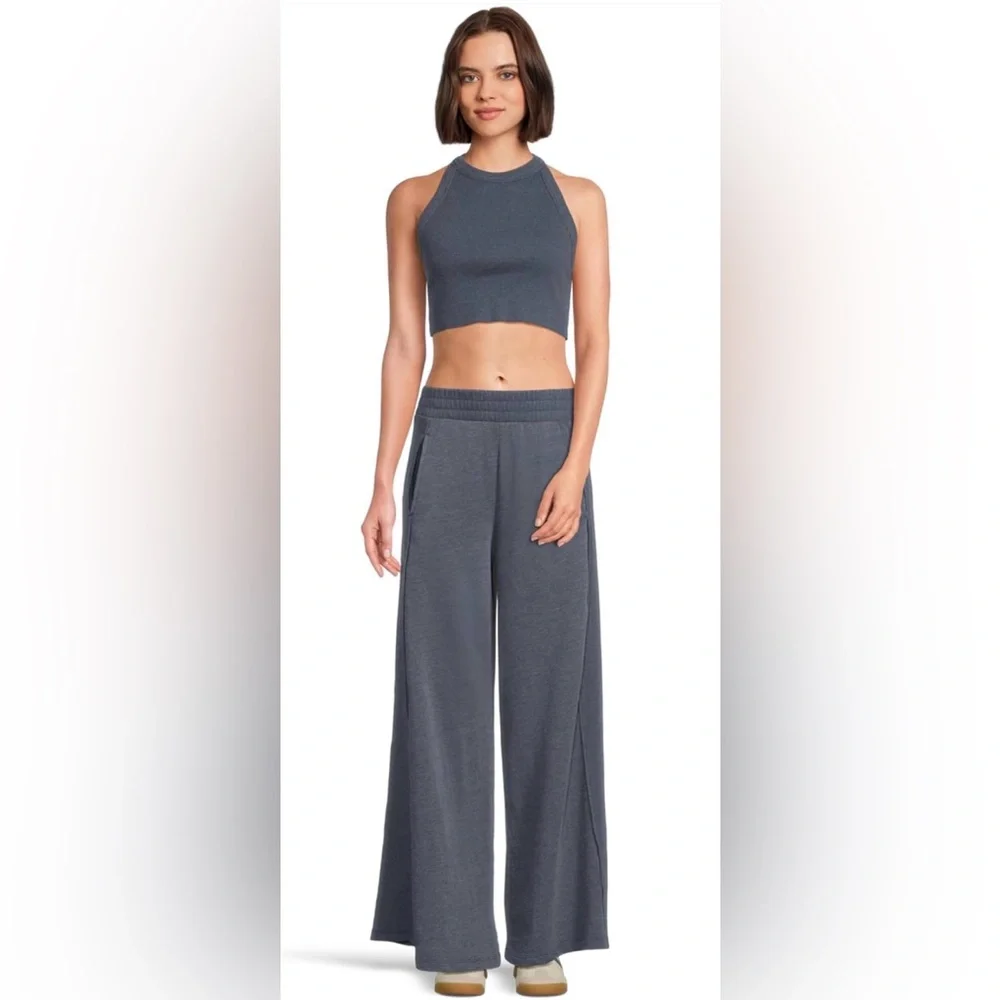 NWT Free People Go to Set